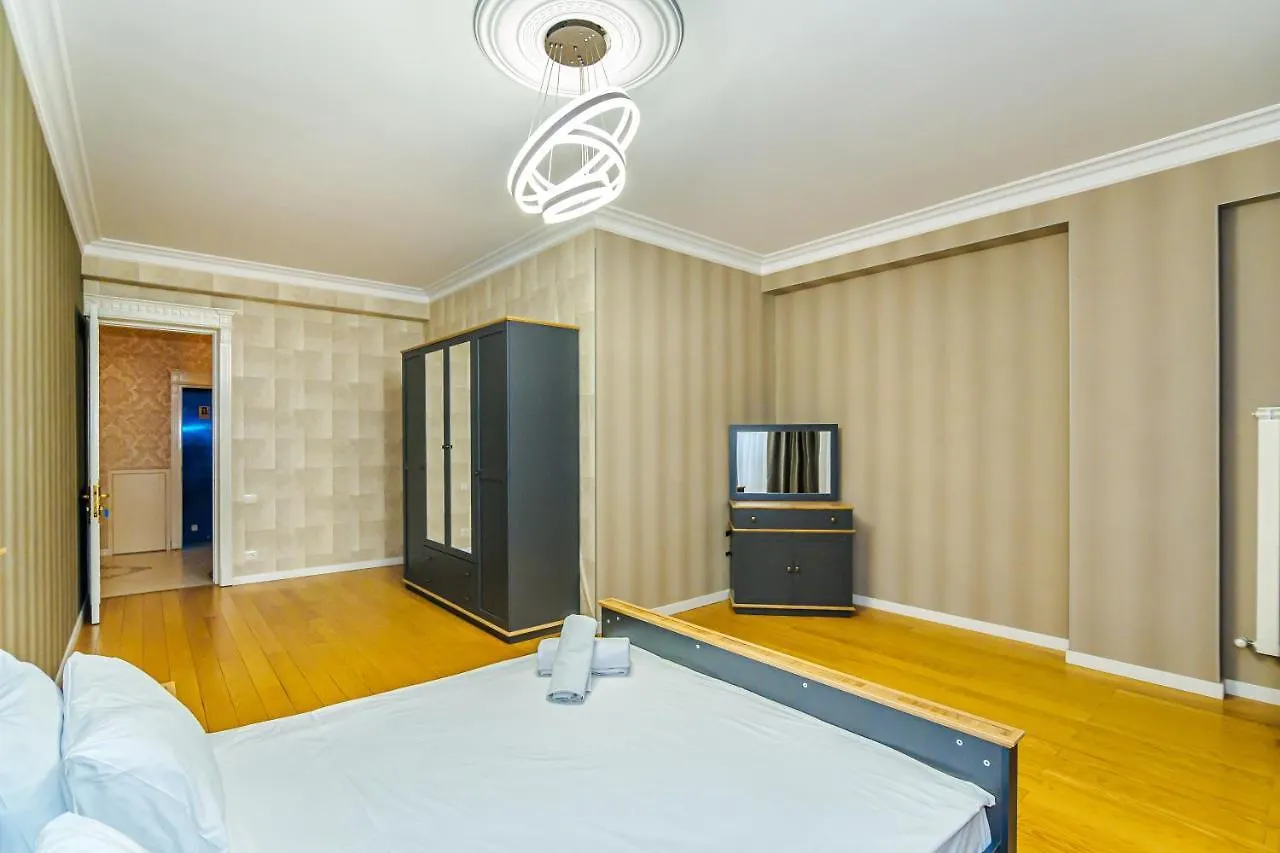 Vip Apartments Nearby Mcdonads バクー